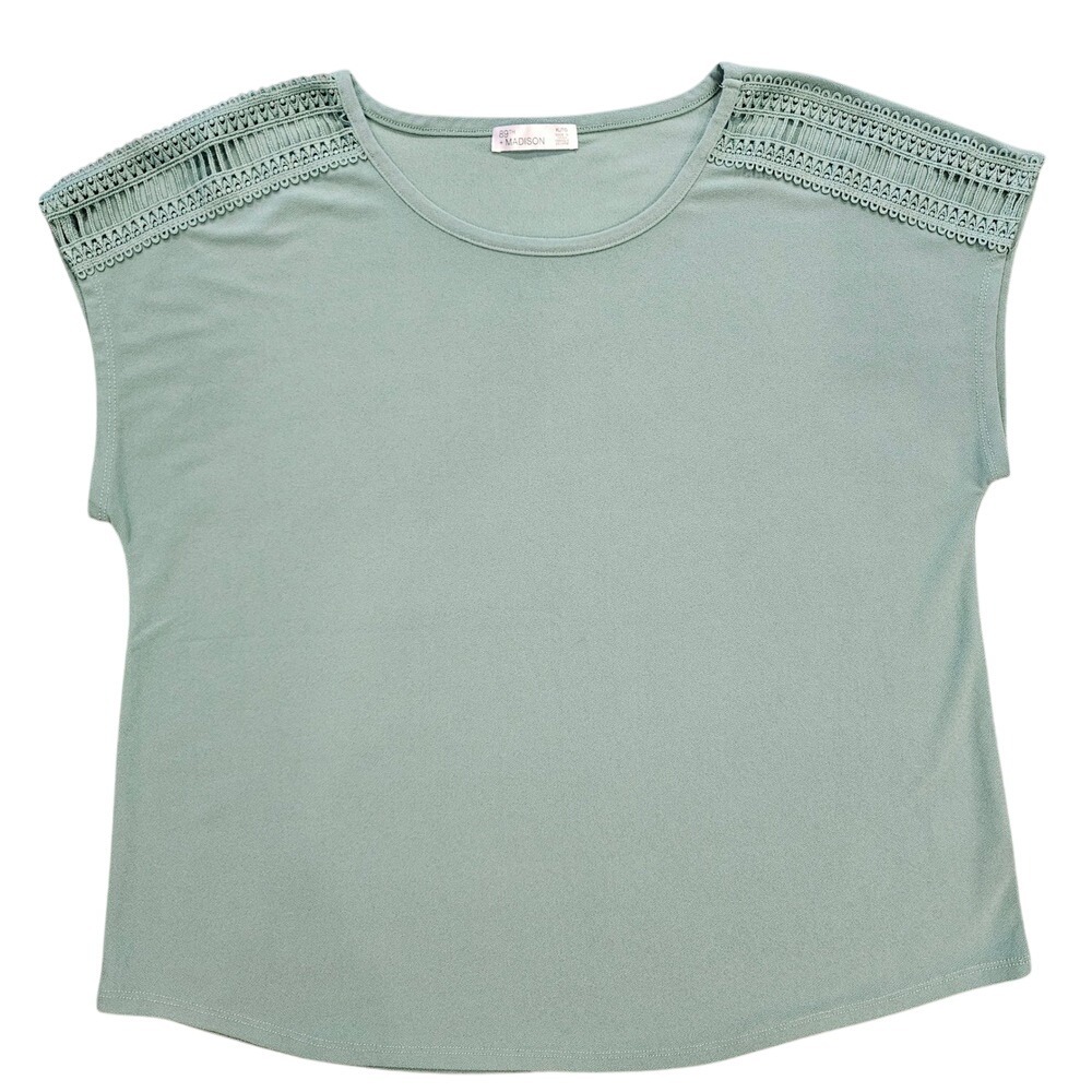 89th + Madison Sage Green Crochet Shoulder Lace Short Sleeve Top XL RN 114186‎